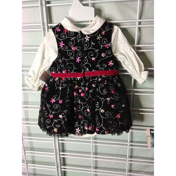 Infant 3-6 months Girls Velvet Dress With Embroidery - 3 Piece Set Vintage - Picture 2 of 9